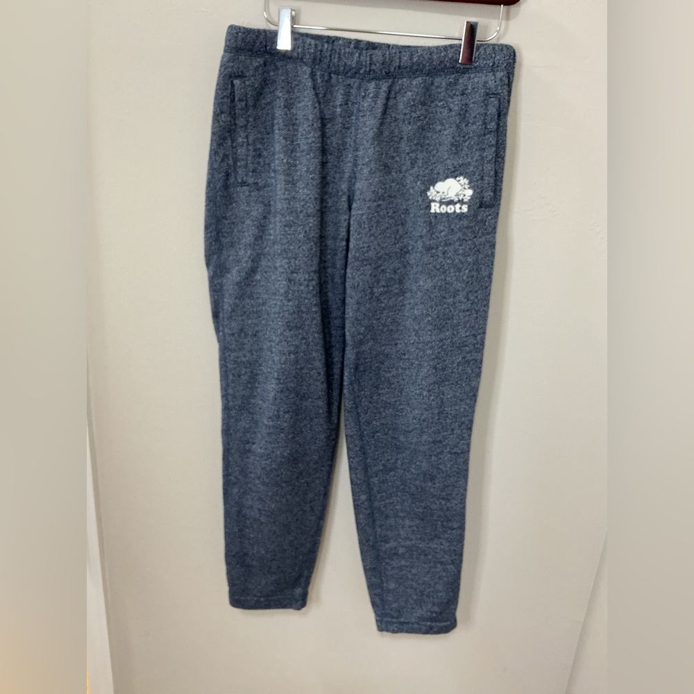Roots sweatpants size small